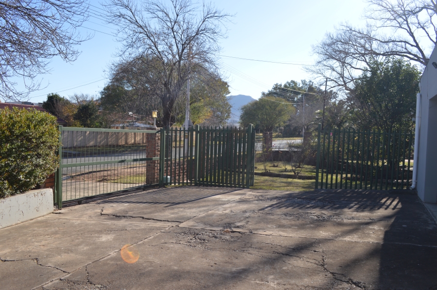4 Bedroom Property for Sale in Bergsig Eastern Cape
